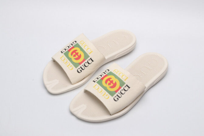 GUCC SANDALS