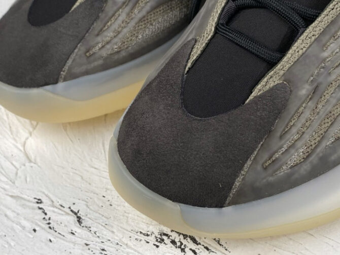 Adidas Yeezy QNTM Barium H68771 - Image 2