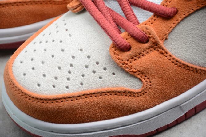 Nike SB Dunk Low Pro Dark Russet Cedar BQ6817-202 - Image 2