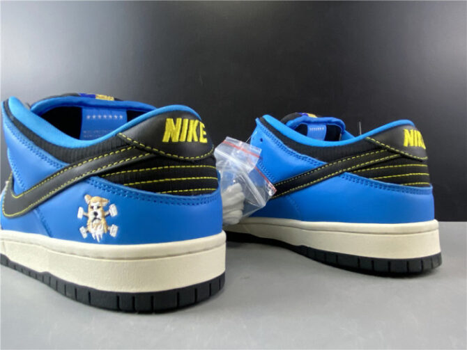 Instant Skateboard x Nike Dunk SB Low CZ5128-400 - Image 3