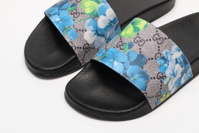 GUCC SANDALS - Image 4