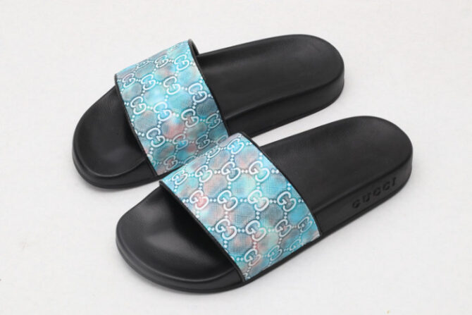 GUCC SANDALS