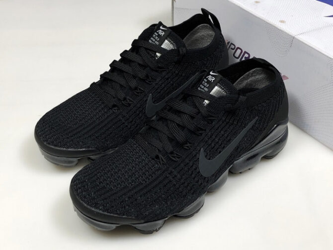 AIR VAPORMAX FLYKNIT 3.0 TRIPLE BLACK AJ6900-004 - Image 5