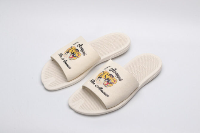 GUCC SANDALS