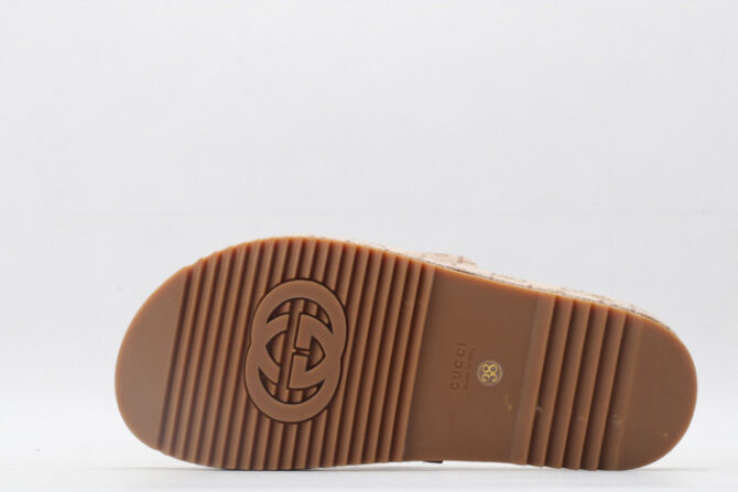 GUCC SANDALS - Image 3