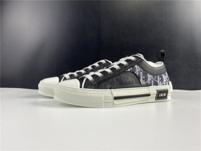 DIOR B23 Oblique Sneaker