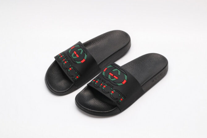 GUCC SANDALS