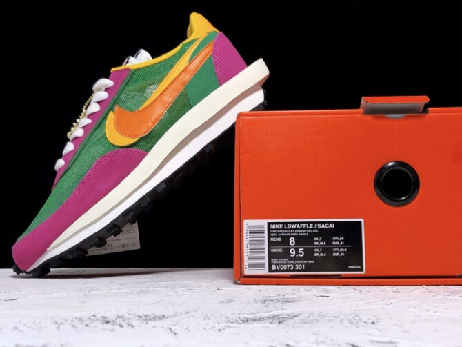 Nike LD Waffle Sacai Pine Green BV0073-301 - Image 4