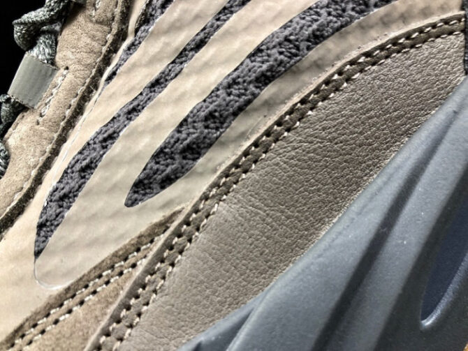 Adidas Yeezy Boost 700 V2 Geode EG6860 - Image 5