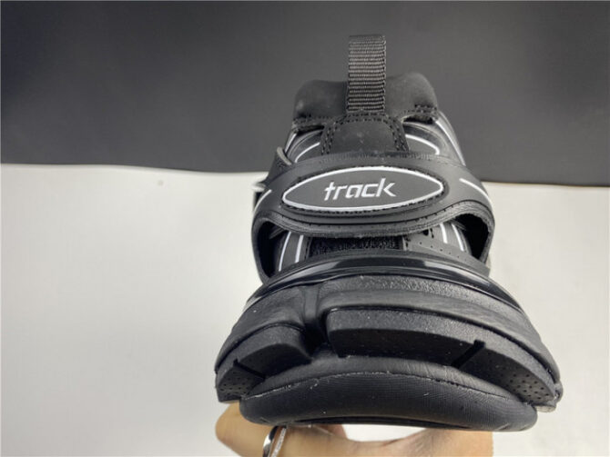 BLCG Track Trainer black 542436 W1G81 2045 - Image 2