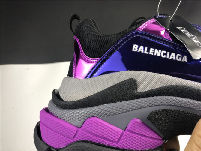 BALENCIAGA Sneaker Triple.s.Gomma Bright Purplish Red 524039 W2FW1 1976 - Image 6