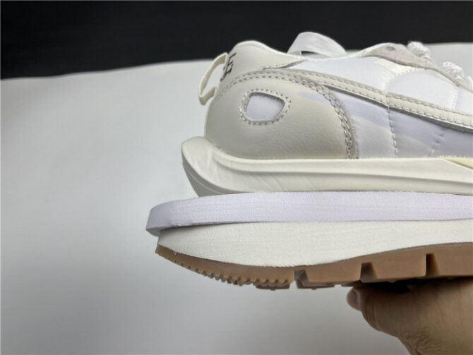 Nike Vaporwaffle Sacai Sail Gum DD1875-100 - Image 7