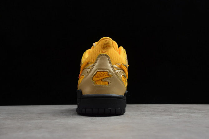 O-W NIKE AIR RUBBER DUNK “UNIVERSITY GOLD” CU6015-700 - Image 2