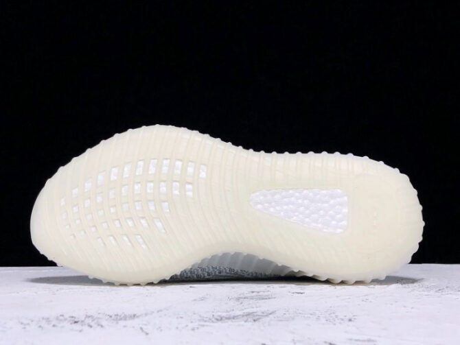 Adidas Yeezy Boost 350 V2 Cloud White (Reflective) FW5317 - Image 4