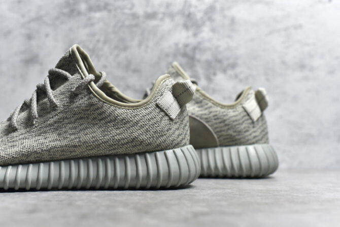 ADIDAS YEEZY BOOST 350 MOONROCK AQ2660 - Image 2