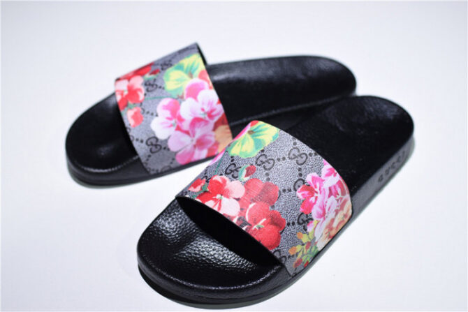 GUCC SANDALS - Image 7