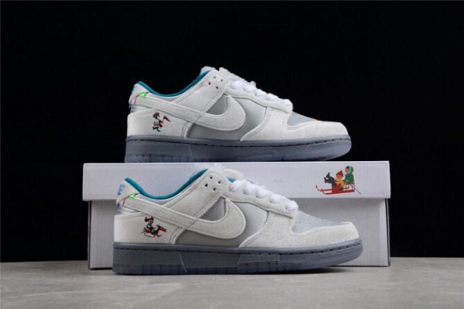NIKE WMNS DUNK LOW 'ICE' - DO2326 001 - Image 5