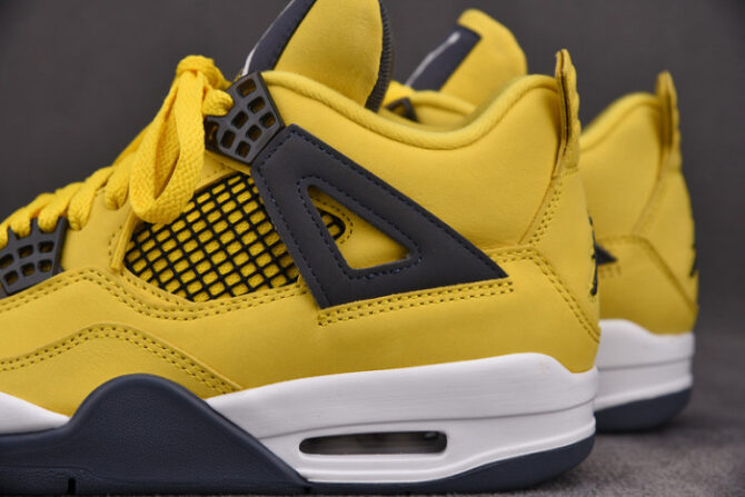 Air Jordan 4 Retro Lightning (2021) CT8527-700 - Image 9