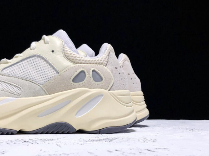 Adidas Yeezy Boost 700 Analog EG7596 - Image 6