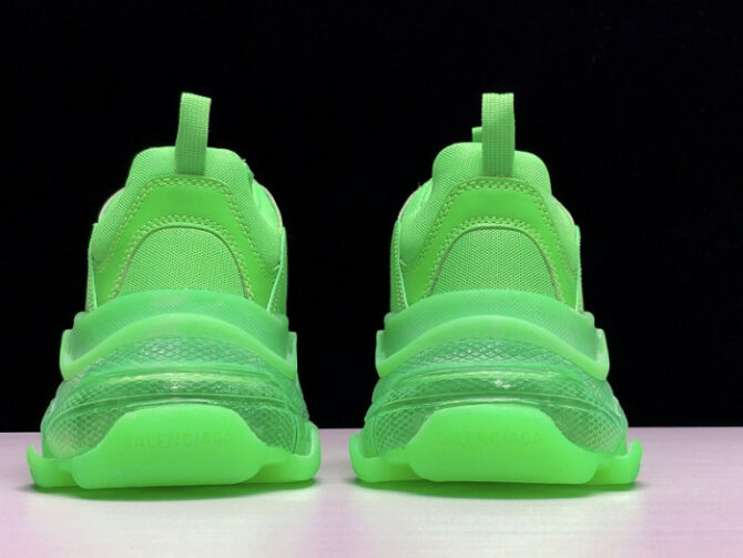 BLCG Sneaker Triple.s.Gomma "Neon Green"541624 W09OL 3801 - Image 5