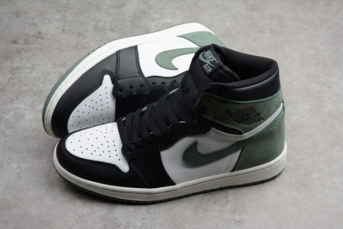 AIR JORDAN 1 RETRO HIGH OG “CLAY GREEN” 555088-135 - Image 4