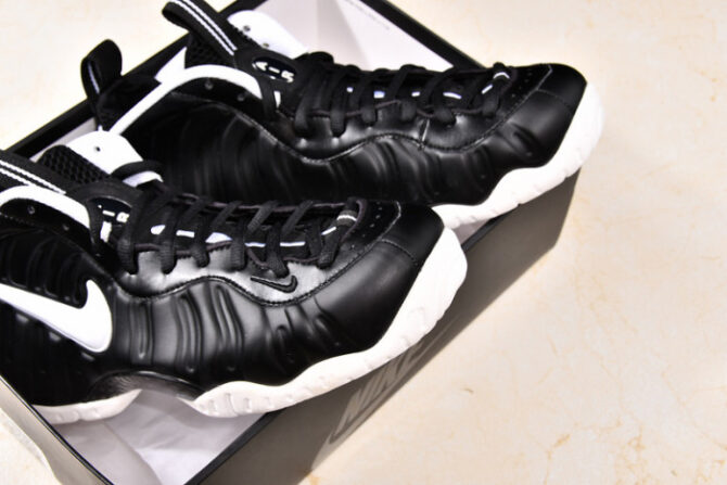 Air Foamposite Pro Dr. Doom (2016) 624041-006 - Image 5