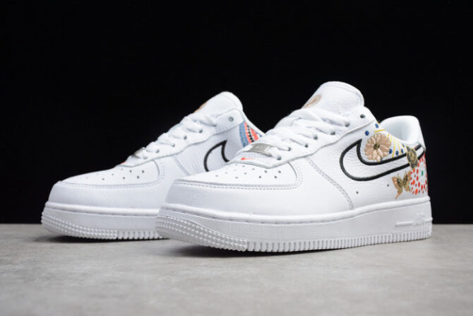 NIKE AIR FORCE 1 07 LNY QS LUNAR NEW YEAR WHITE FLOWERS WOMENS AJ8298-100 - Image 4