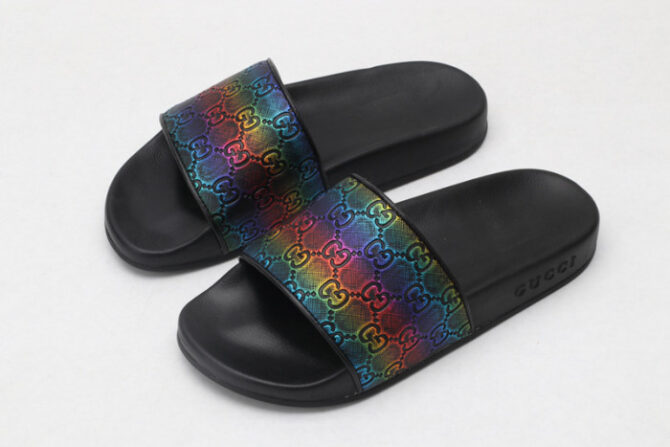 GUCC SANDALS