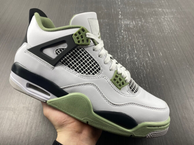 Jordan 4 Retro Seafoam AQ9129-103 - Image 7