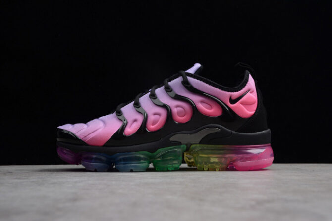 VAPORMAX PLUS BE TRUE PURPLE PULSE/BLACK-PINK BLA (W) AR4791-500