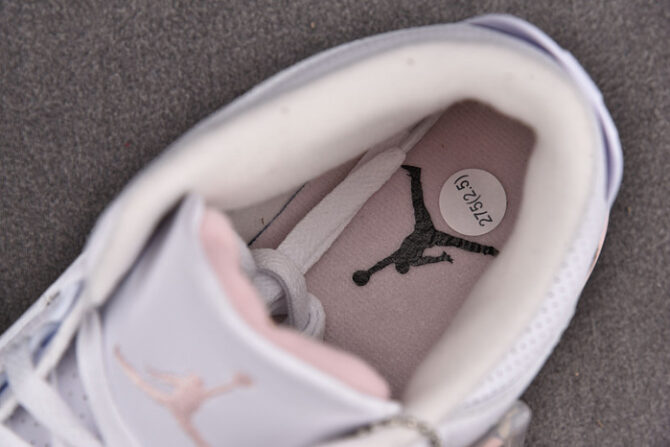 Jordan 3 Retro DarNeapolitan Dark Mocha (W) CK9246-102 - Image 5