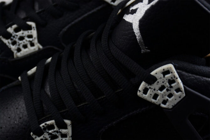 Jordan 4 Retro Oreo (2015) 314254-003 - Image 7