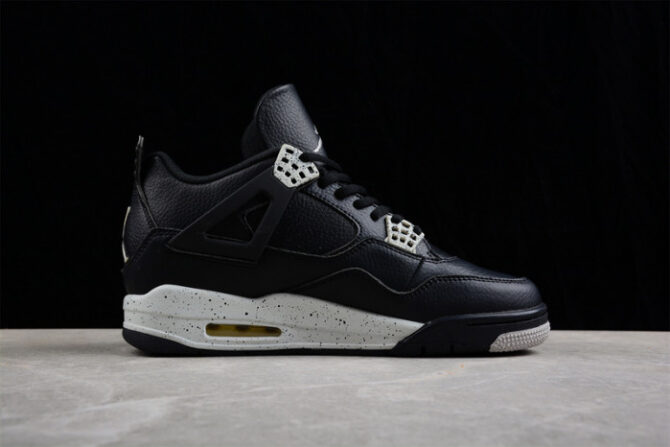 Jordan 4 Retro Oreo (2015) 314254-003 - Image 3