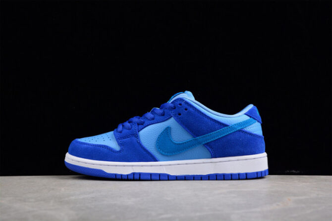 Nike SB Dunk Low Blue Raspberry DM0807-400