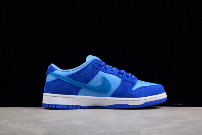 Nike SB Dunk Low Blue Raspberry DM0807-400 - Image 3