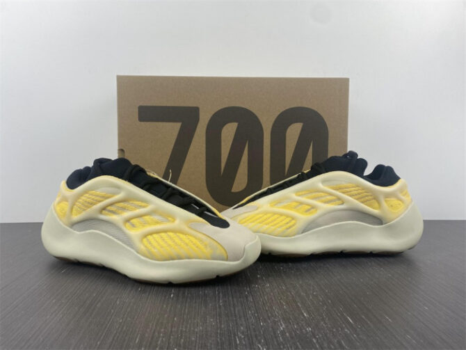 Adidas Yeezy Boost 700 V3 Mono Safflower HP5425 - Image 6